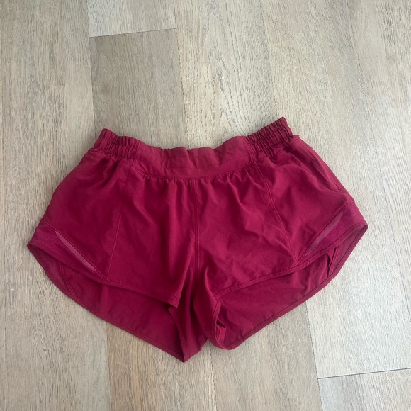 Lululemon Maroon Hotty Hot Shorts - Picture 1 of 2